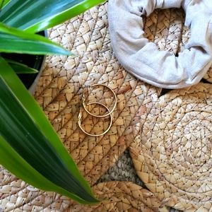 🖤 Gold hoop detail earrings